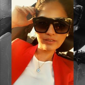 Meet your Posher, Sonia